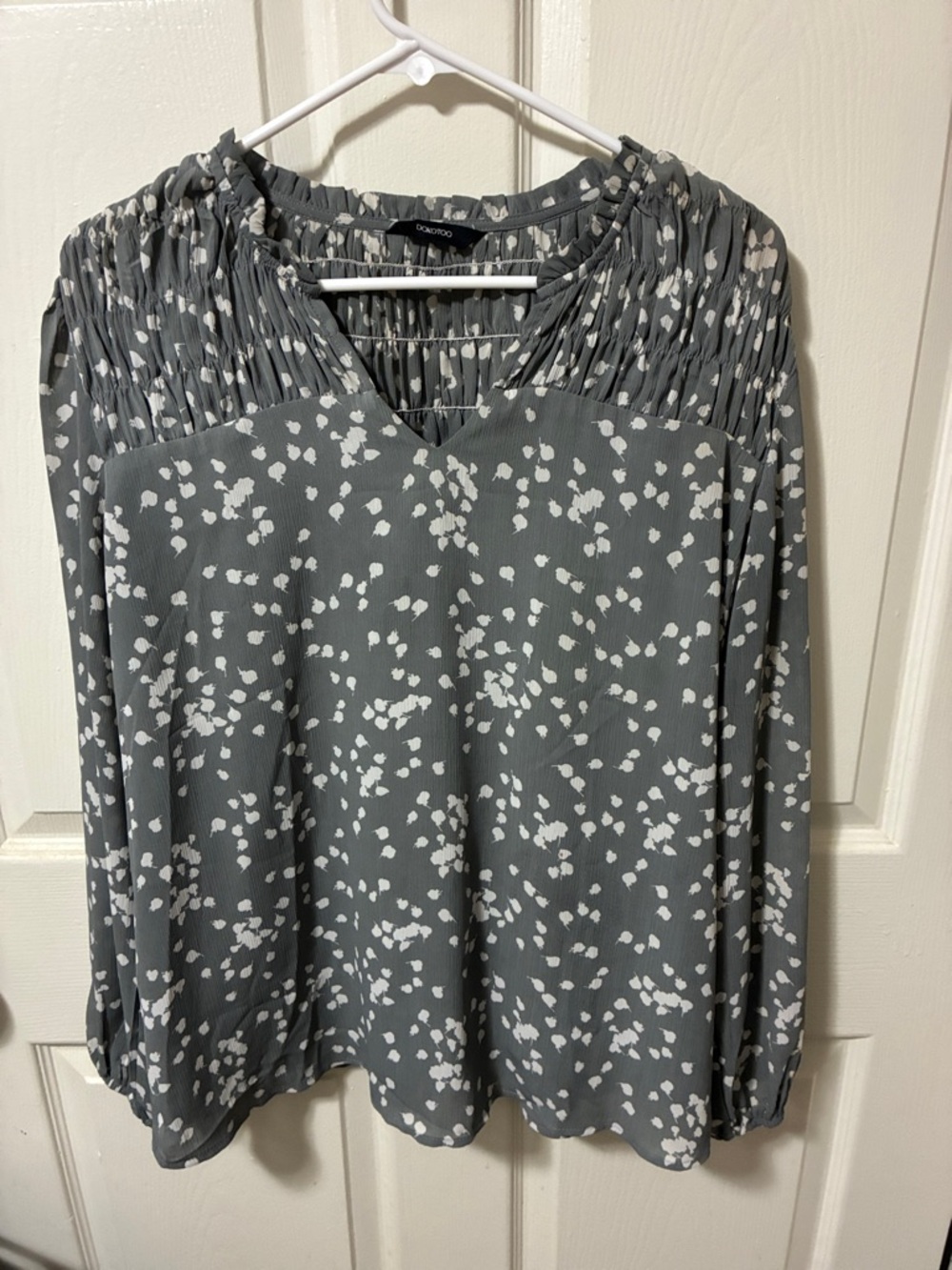 Grey Printed Long-Sleeve Blouse with Pleated Yoke